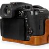 MegaGear Leather Camera Case Protection Fit Leica V-Lux 5-8