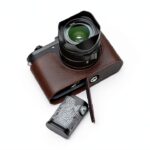 BMAOLLONGB Leica Q3 Half Case Leather Camera Protection-0