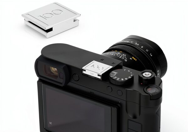 Leica Q3 43 Hot Shoe Cover Silver-0