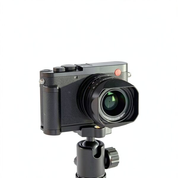 Leica Q3 Hand Grip Aluminum L-Shape Microfiber Leather Arca Release-8